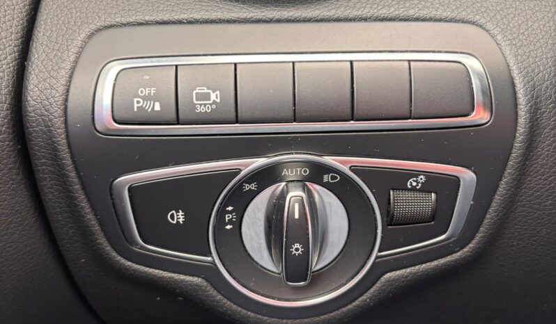 
								MERCEDES-BENZ Clase C C 220 d Estate Amg Line full									