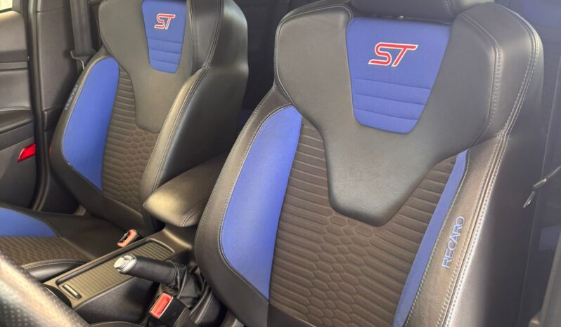 
								Ford Focus 2.0 TDCi ASS 185 ST full									