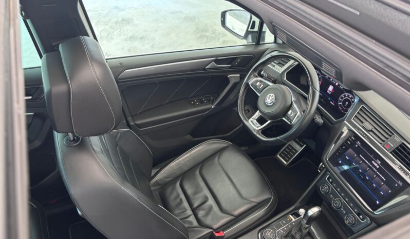 
								Volkswagen Tiguan 2.0 TDI R-line 150CV 4Motion DSG full									