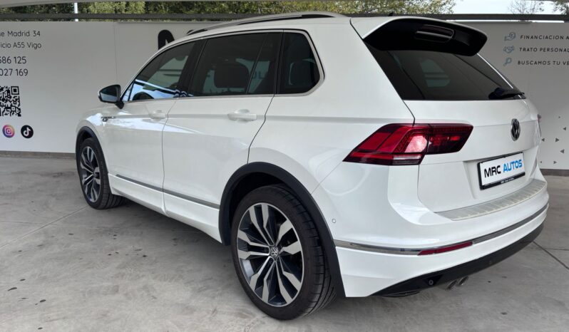 
								Volkswagen Tiguan 2.0 TDI R-line 150CV 4Motion DSG full									