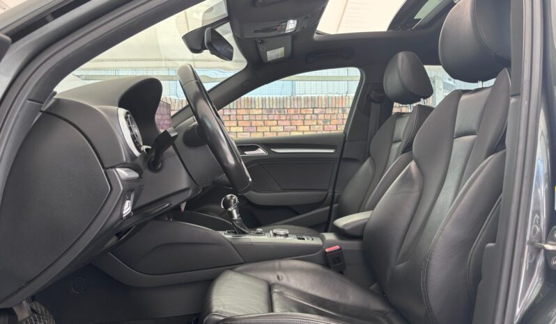 
								AUDI A3 S line edition 2.0 TDI S tronic Sportback full									