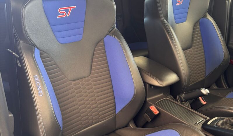 
								Ford Focus 2.0 TDCi ASS 185 ST full									