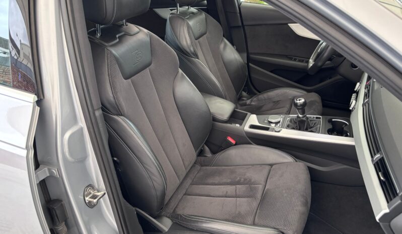 
								AUDI A4 Avant 2.0 TDI clean d 150CV S line edition full									