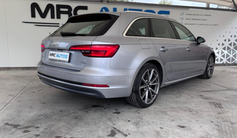
								AUDI A4 Avant 2.0 TDI clean d 150CV S line edition full									