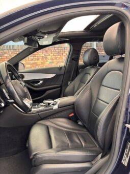 
										MERCEDES-BENZ Clase C C 220 d Estate Amg Line full									