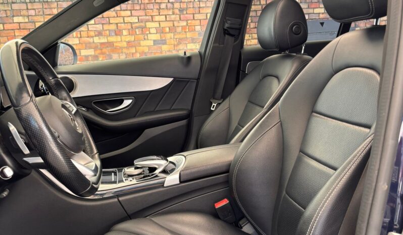 
								MERCEDES-BENZ Clase C C 220 d Estate Amg Line full									
