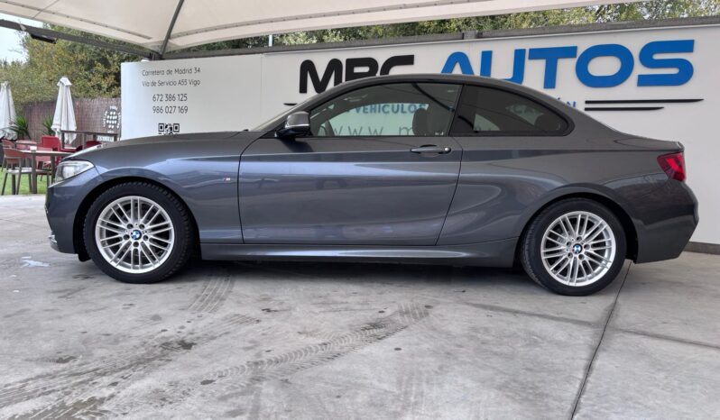 
								BMW Serie 2 218d paquete M full									