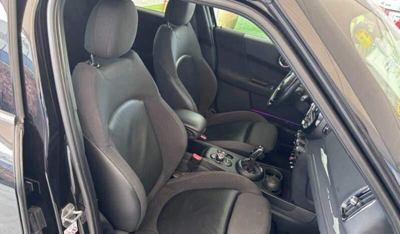
								MINI COUNTRYMAN Cooper full									