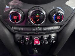 
										MINI COUNTRYMAN Cooper full									