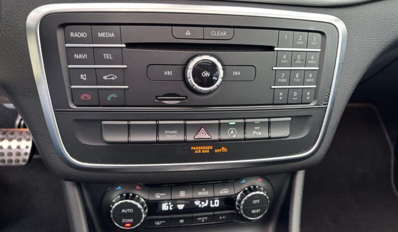 
								MERCEDES-BENZ Clase GLA 220 d AMG Line full									