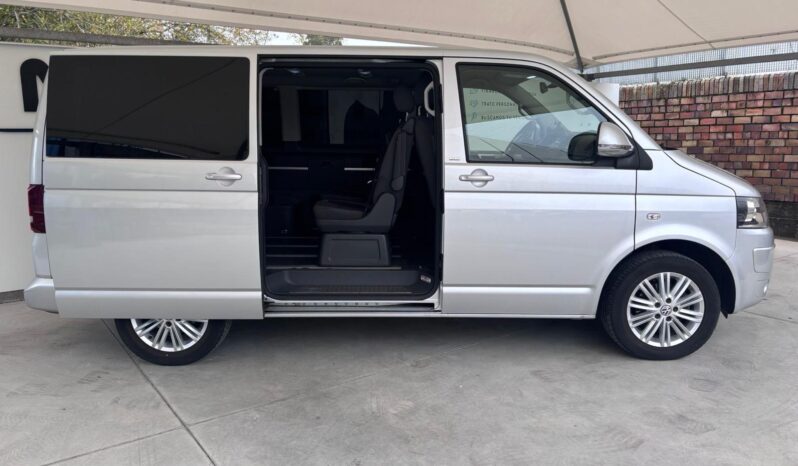 
								VOLKSWAGEN Multivan Cup Edition 2.0 TDI 140CV BMT DSG 7 plazas full									