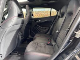 
										MERCEDES-BENZ Clase GLA 220 d AMG Line full									