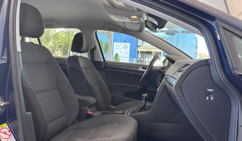 
								VOLKSWAGEN Golf 7.5 Advance 2.0 TDI full									