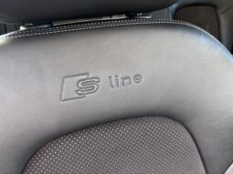 
										AUDI A4 Avant 2.0 TDI 177CV S line edition full									