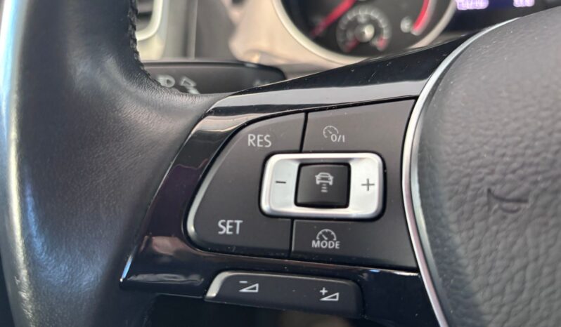 
								VOLKSWAGEN Golf 7.5 Advance 2.0 TDI full									