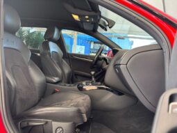 
										AUDI A4 Avant 2.0 TDI 177CV S line edition full									