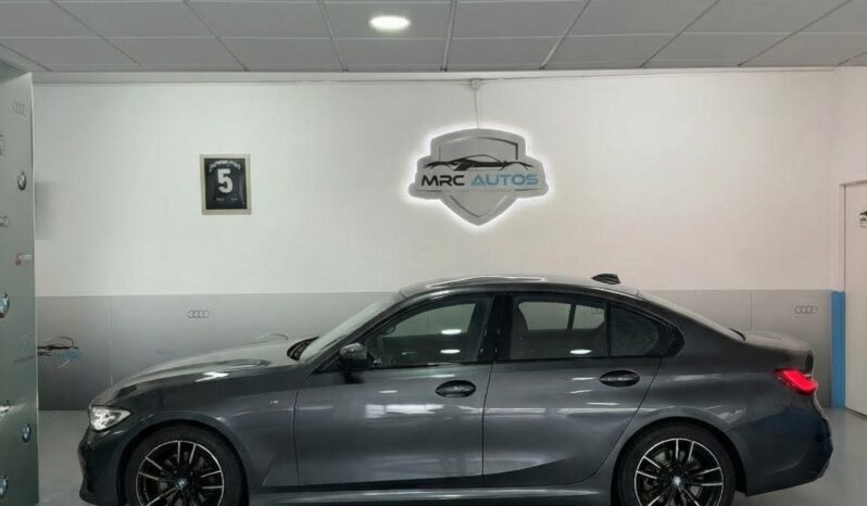 
								BMW Serie 3 318d full									