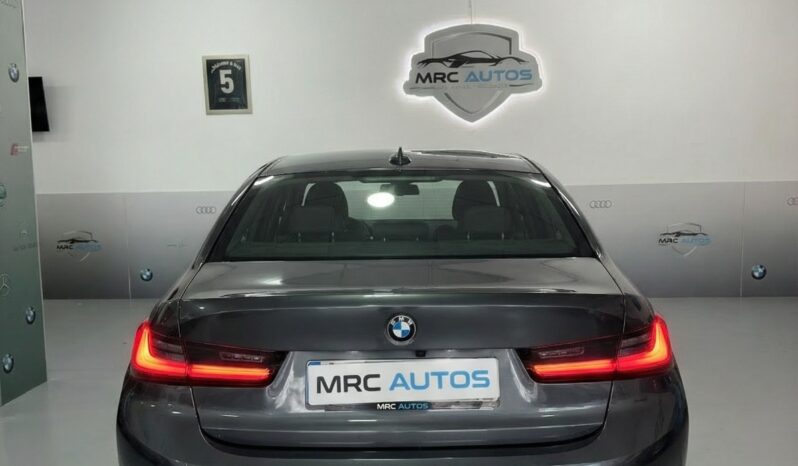 
								BMW Serie 3 318d full									