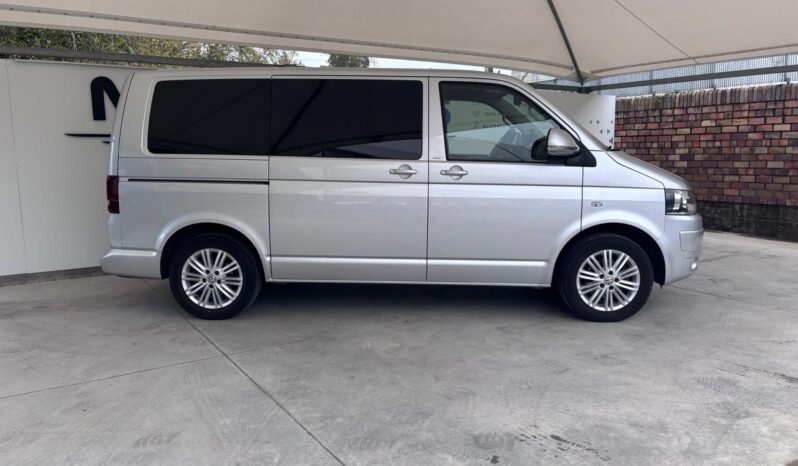 
								VOLKSWAGEN Multivan Cup Edition 2.0 TDI 140CV BMT DSG 7 plazas full									