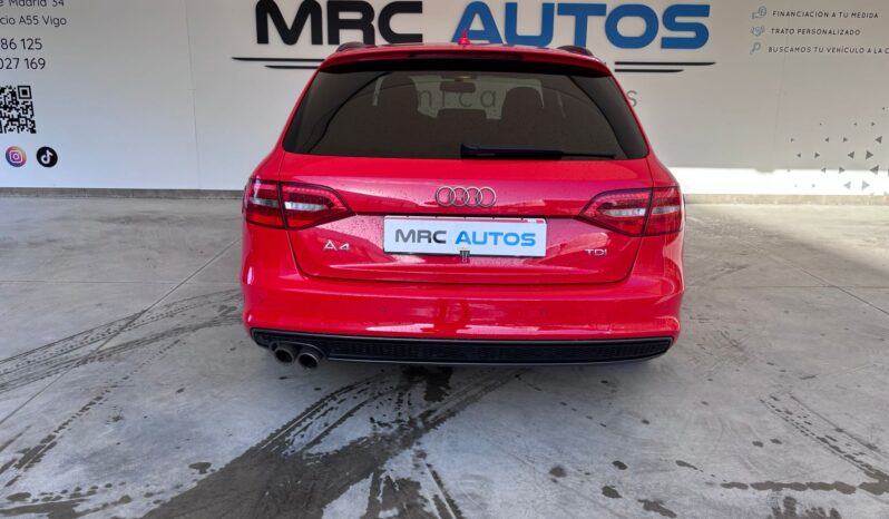 
								AUDI A4 Avant 2.0 TDI 177CV S line edition full									