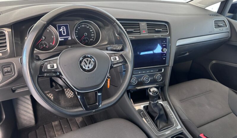
								VOLKSWAGEN Golf 7.5 Advance 2.0 TDI full									