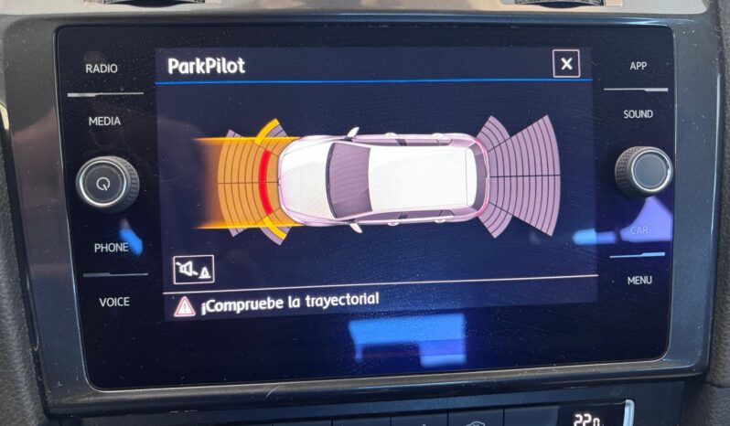 
								VOLKSWAGEN Golf 7.5 Advance 2.0 TDI full									