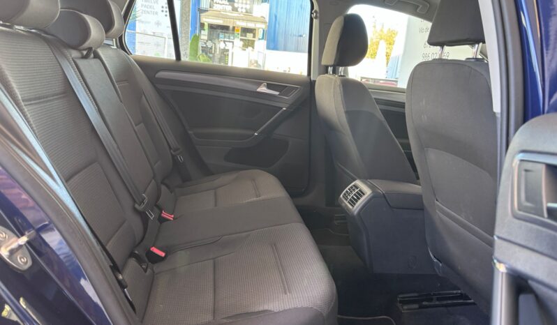 
								VOLKSWAGEN Golf 7.5 Advance 2.0 TDI full									