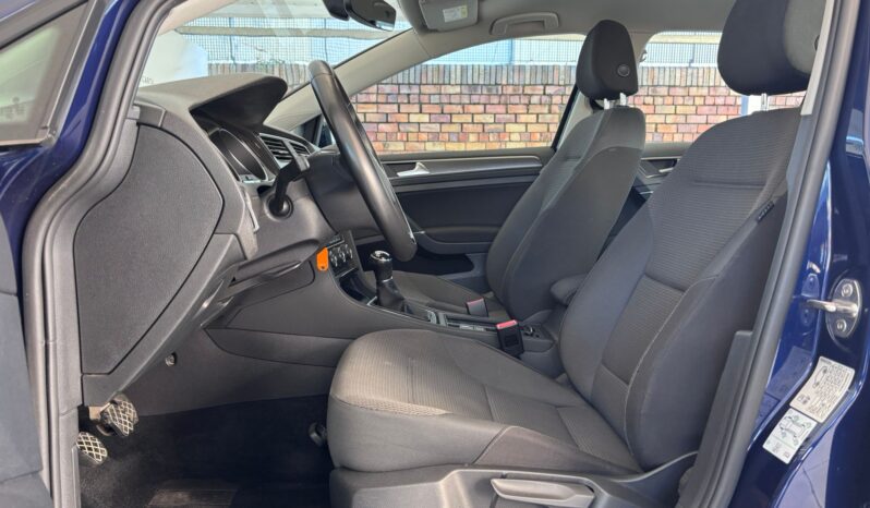 
								VOLKSWAGEN Golf 7.5 Advance 2.0 TDI full									