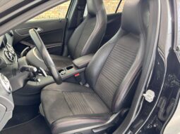 
										MERCEDES-BENZ Clase GLA 220 d AMG Line full									