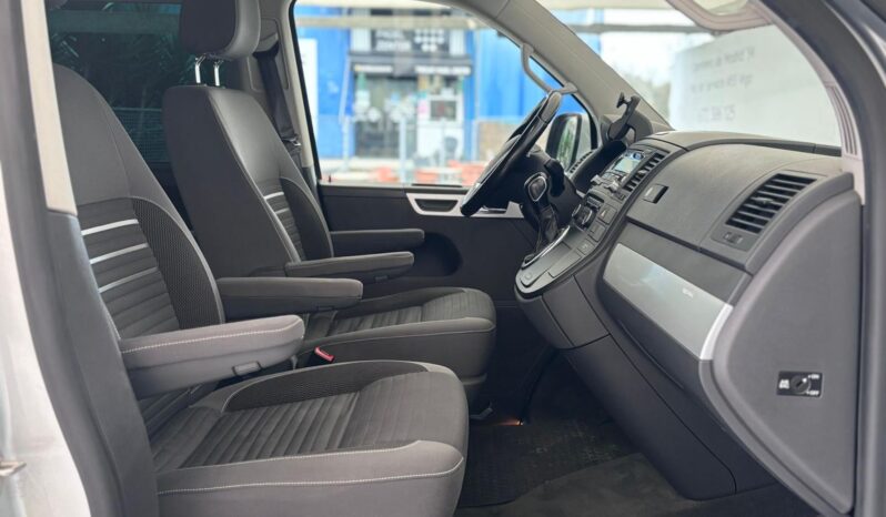 
								VOLKSWAGEN Multivan Cup Edition 2.0 TDI 140CV BMT DSG 7 plazas full									