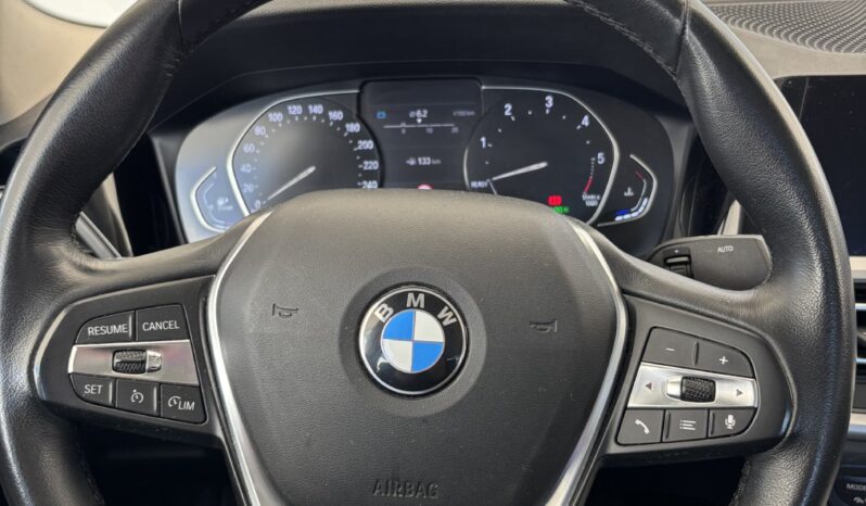 
								BMW Serie 3 318d full									