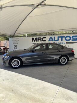 
										BMW Serie 3 318d full									