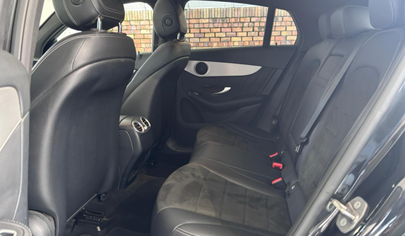 
								Mercedes-Benz GLC 250 d 4MATIC Coupe Amg line full									