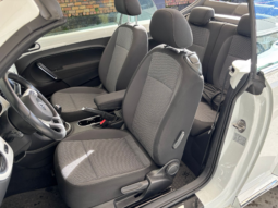 
										VOLKSWAGEN Beetle Cabrio Design 2.0 TDI 110CV BMT full									