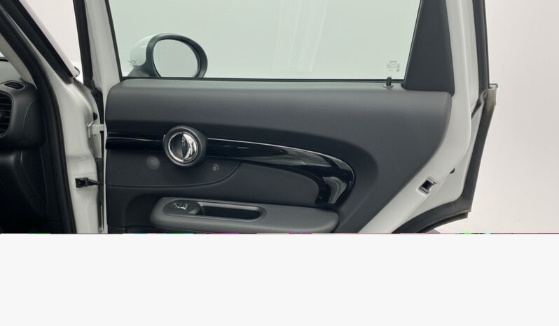 
								MINI CLUBMAN COOPER SD ALL4 AUTO look John Cooper works full									