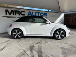 
										VOLKSWAGEN Beetle Cabrio Design 2.0 TDI 110CV BMT full									