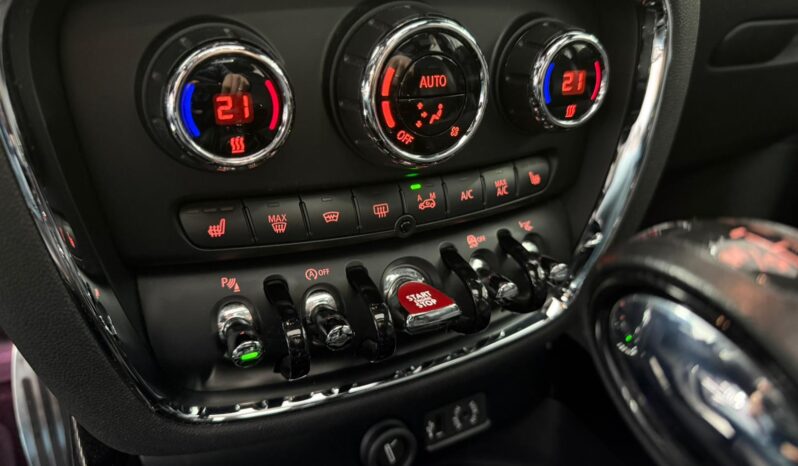 
								MINI CLUBMAN COOPER SD ALL4 AUTO full									