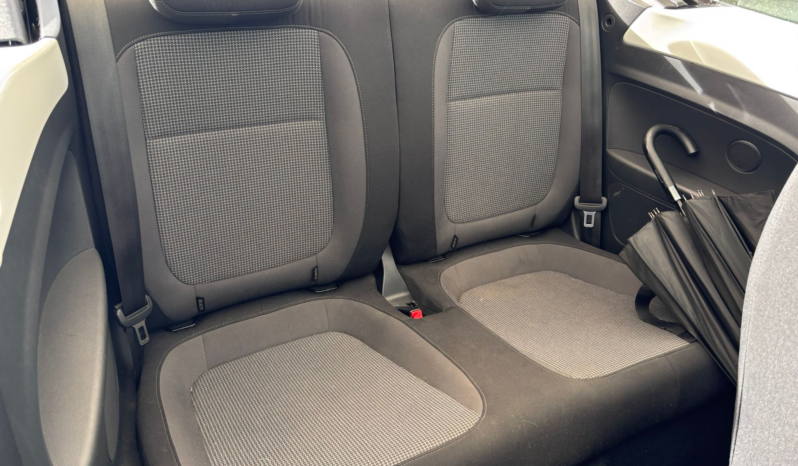 
								VOLKSWAGEN Beetle Cabrio Design 2.0 TDI 110CV BMT full									