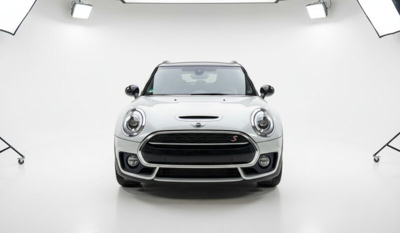 
								MINI CLUBMAN COOPER SD ALL4 AUTO look John Cooper works full									