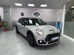 
										MINI CLUBMAN COOPER SD ALL4 AUTO full									