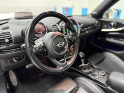 
										MINI CLUBMAN COOPER SD ALL4 AUTO full									