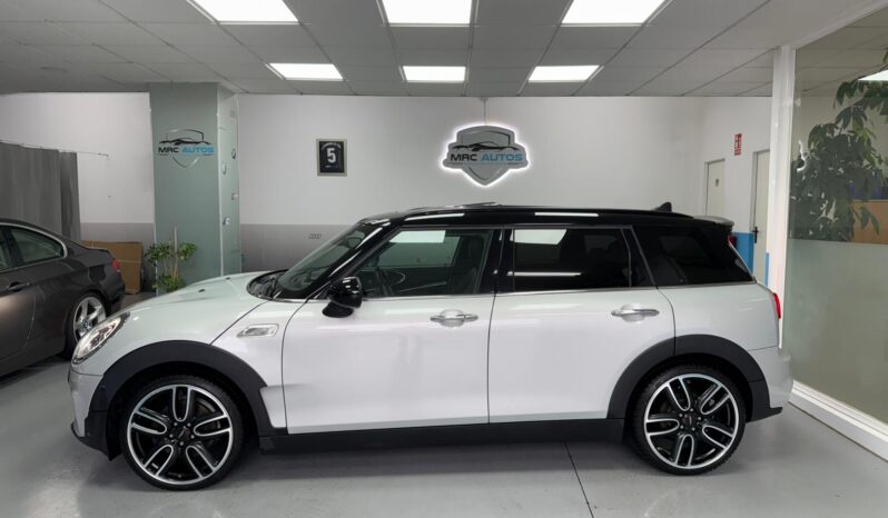 
								MINI CLUBMAN COOPER SD ALL4 AUTO full									