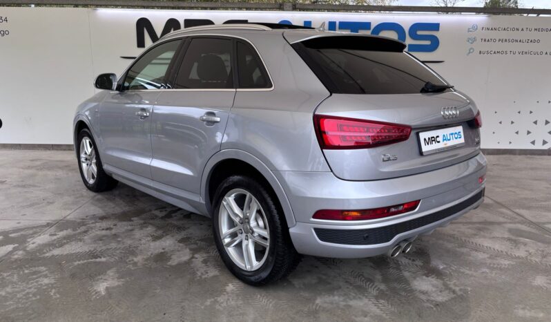 
								AUDI Q3 2.0 TDI 150CV S tronic S-line exterior y techo solar full									