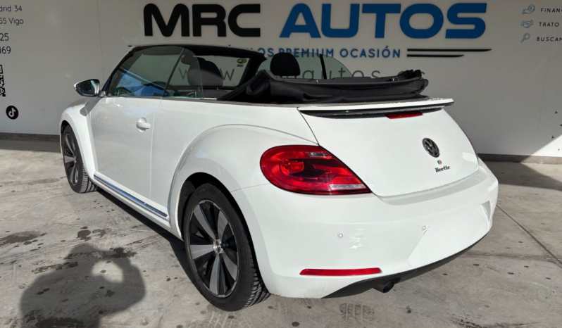 
								VOLKSWAGEN Beetle Cabrio Design 2.0 TDI 110CV BMT full									