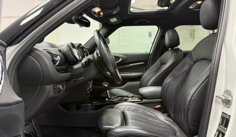 
								MINI CLUBMAN COOPER SD ALL4 AUTO full									