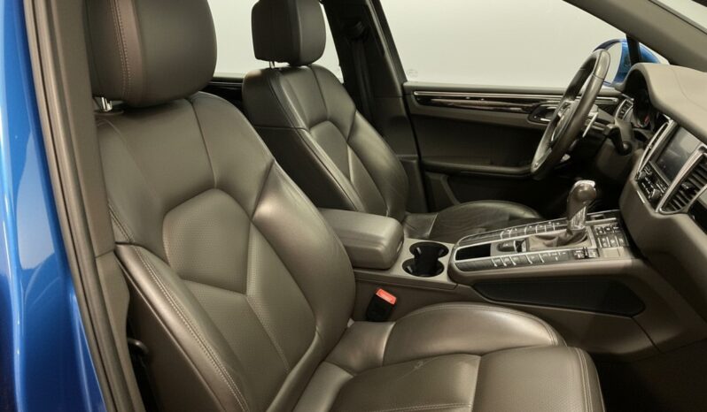 
								PORSCHE Macan S Diesel 159 gkm CO2 full									