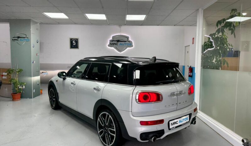 
								MINI CLUBMAN COOPER SD ALL4 AUTO full									