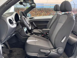 
										VOLKSWAGEN Beetle Cabrio Design 2.0 TDI 110CV BMT full									