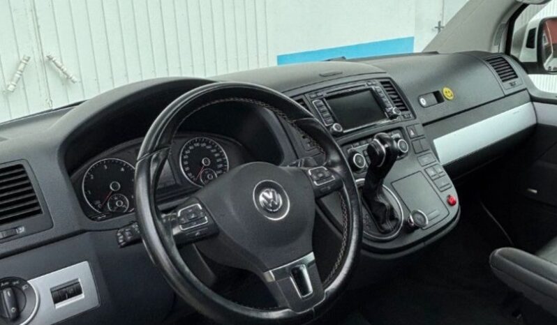 
								VOLKSWAGEN Multivan 25Th 2.0 TDI 180CV BMT DSG full									