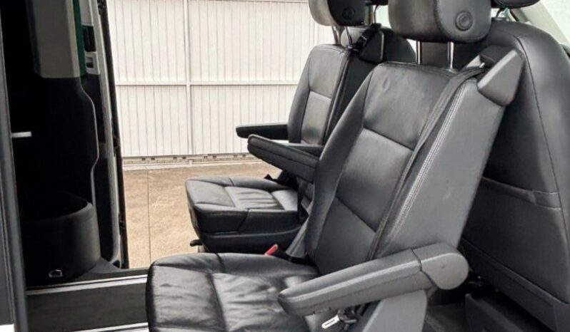 
								VOLKSWAGEN Multivan 25Th 2.0 TDI 180CV BMT DSG full									